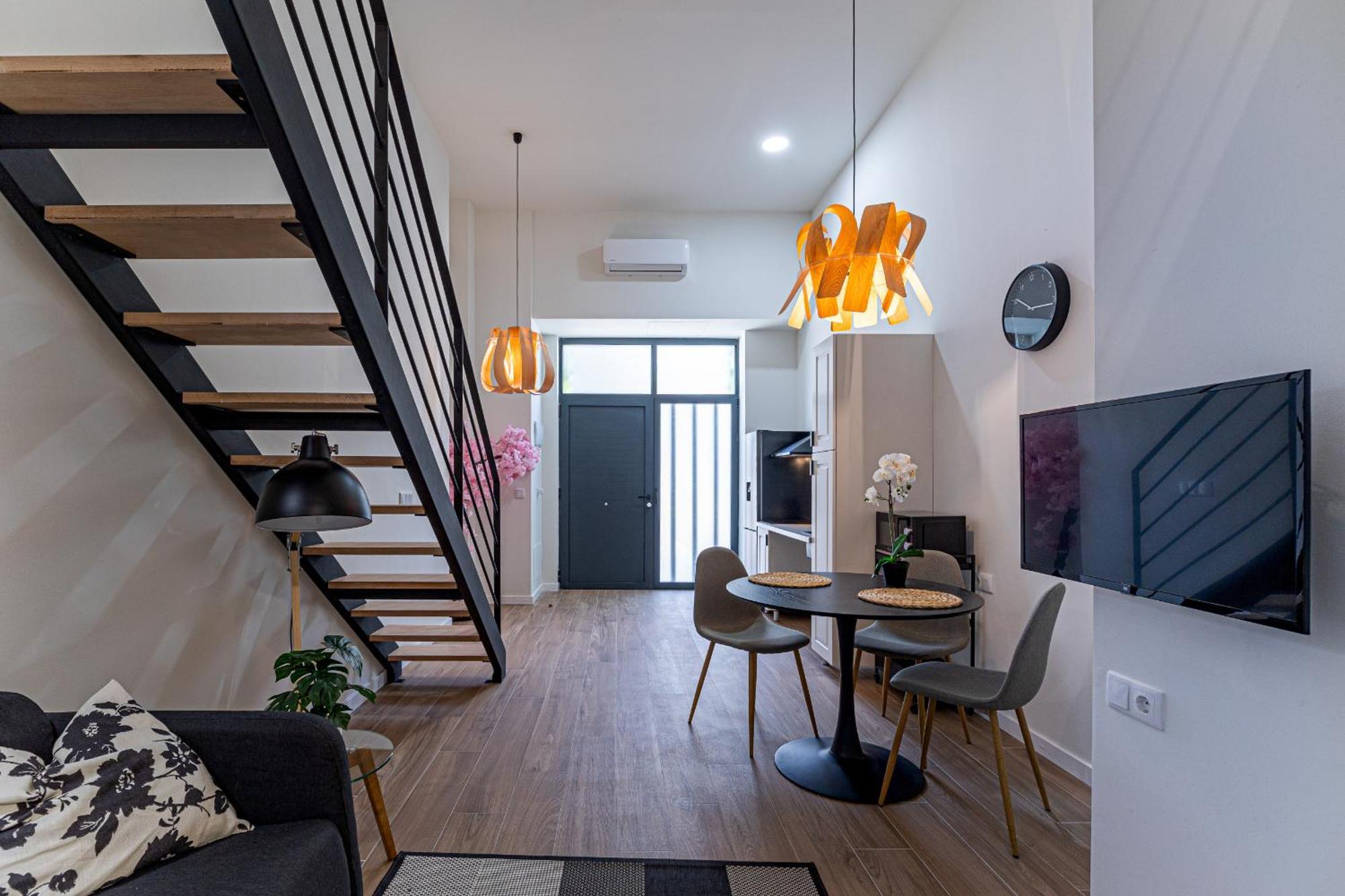 Apartment Cr - Loft - Moderno Y Coqueto Estudio Duplex Cerca De Avenida Francia Y Ciencias Valencia
